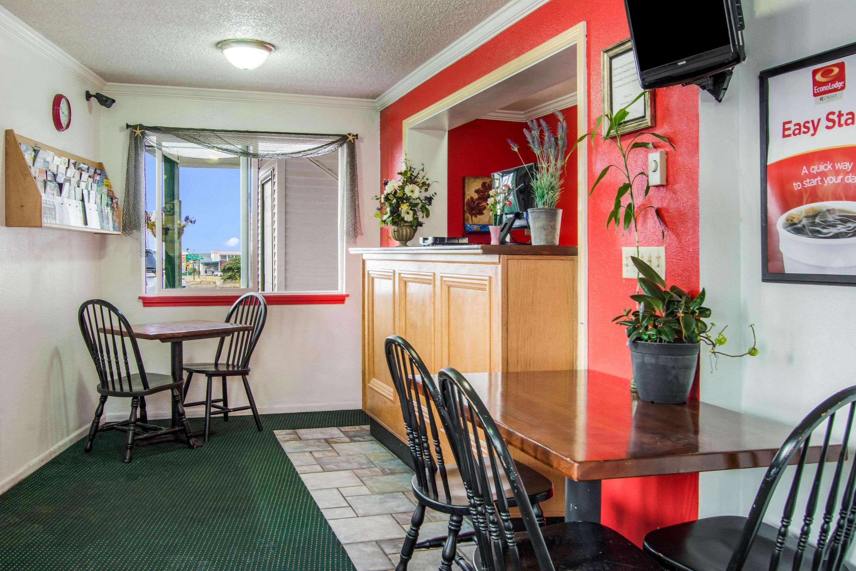 Econo Lodge Newport Zewnętrze zdjęcie