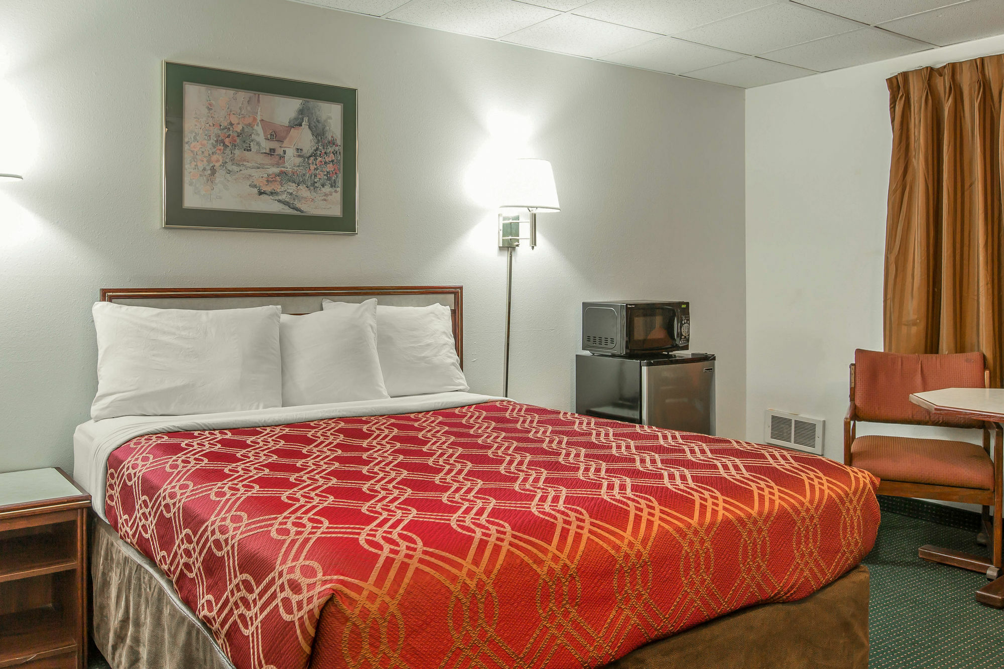 Econo Lodge Newport Zewnętrze zdjęcie