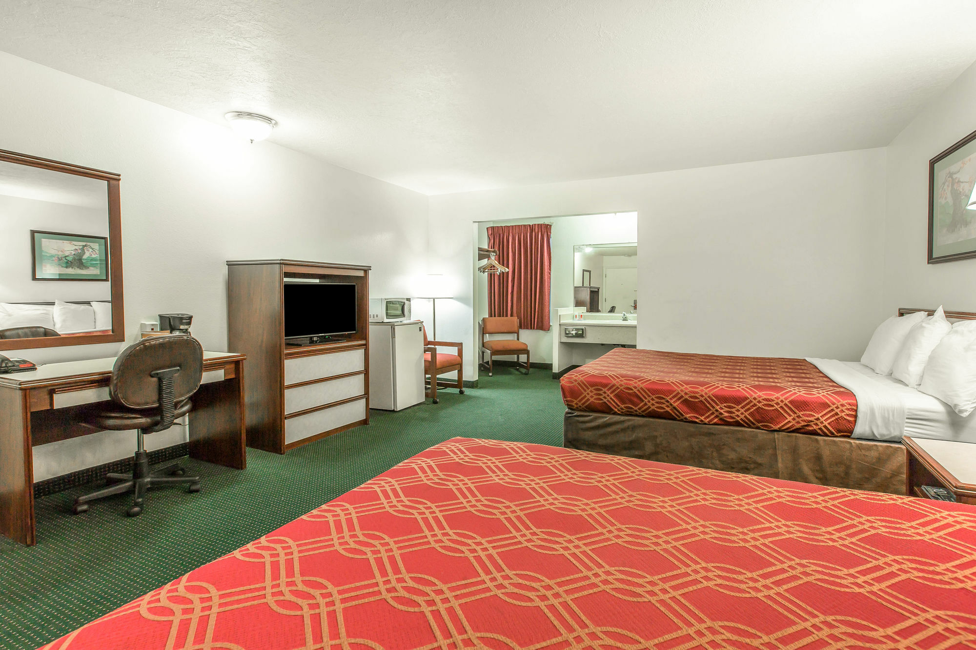 Econo Lodge Newport Zewnętrze zdjęcie
