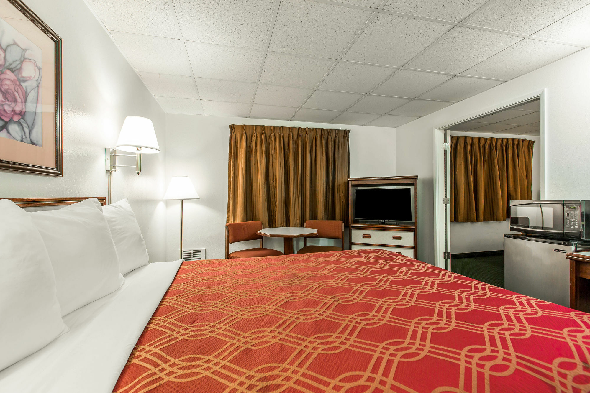 Econo Lodge Newport Zewnętrze zdjęcie
