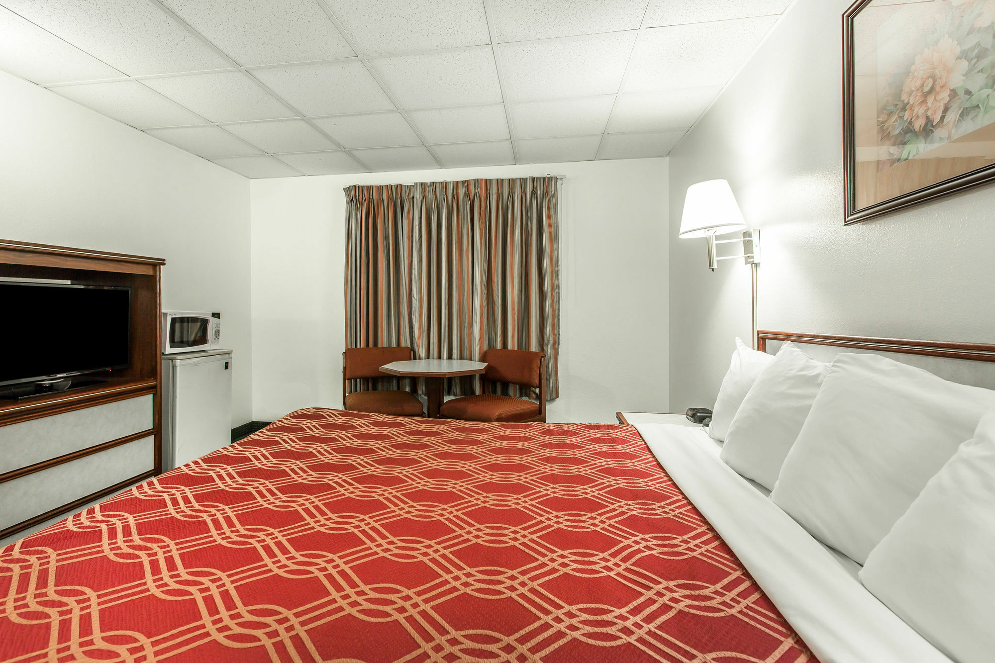 Econo Lodge Newport Zewnętrze zdjęcie